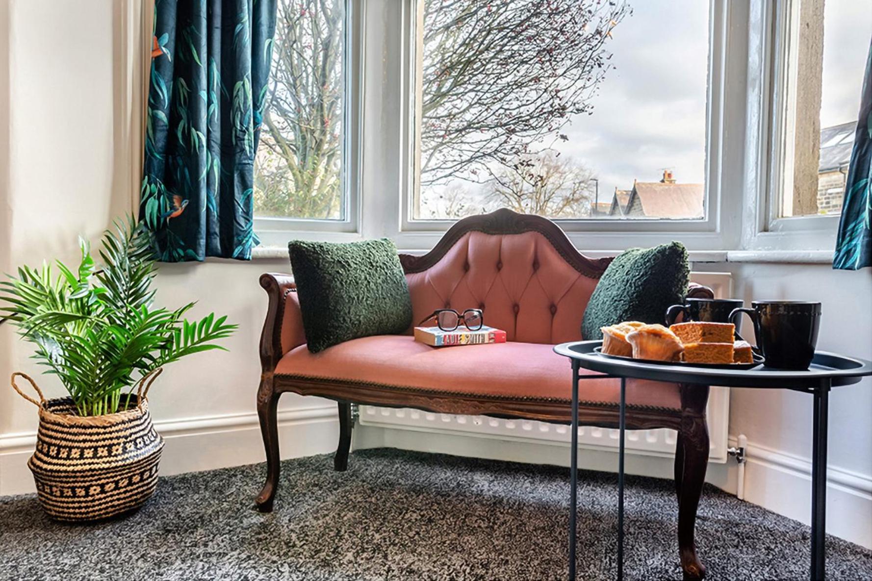 The Harrogate House - 4 Bed Townhouse view 3