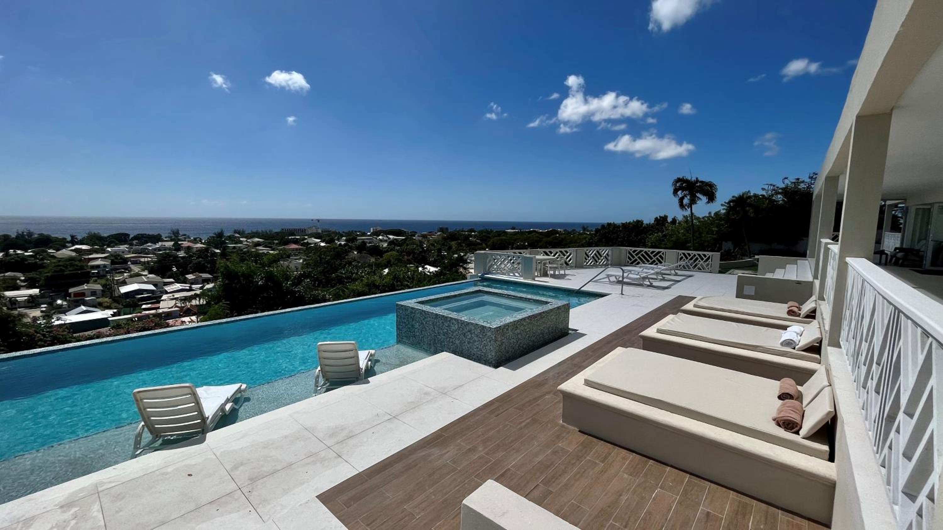 Luxury 4 Bed Villa in Barbados with amazing views
