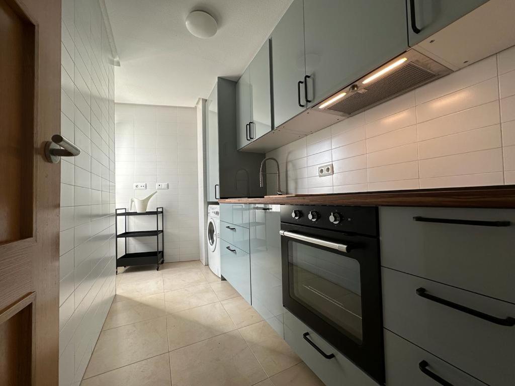 Apartamento en planta baja junto a la piscina