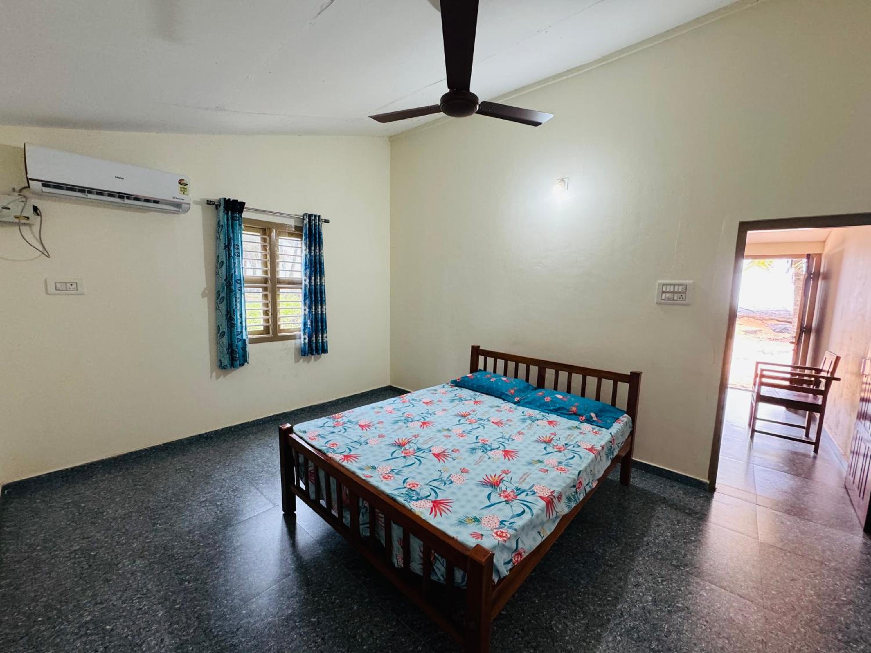 Seaview Homestay Padubidri view 4
