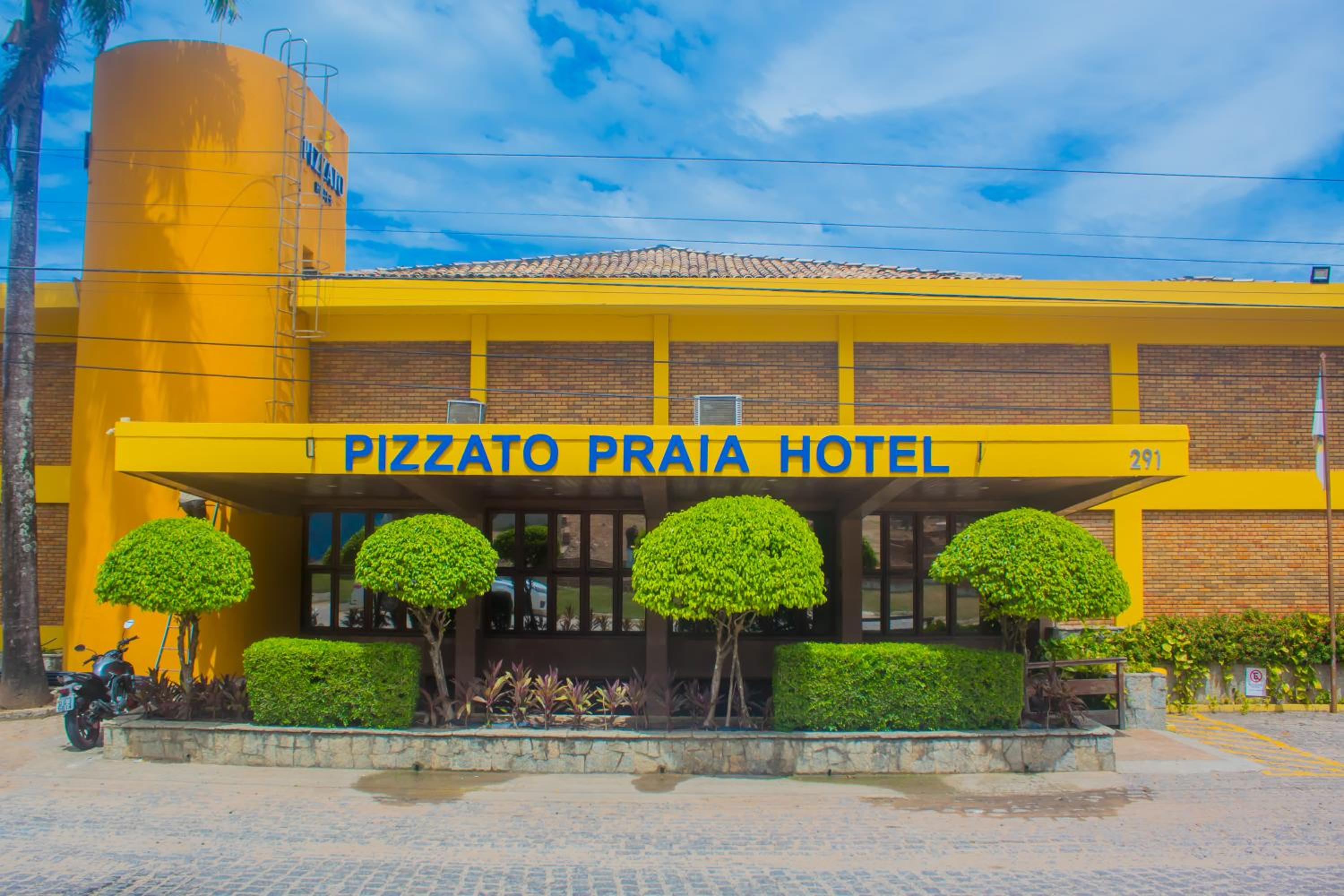 Hotel Pizzato Praia Hotel - Image 1