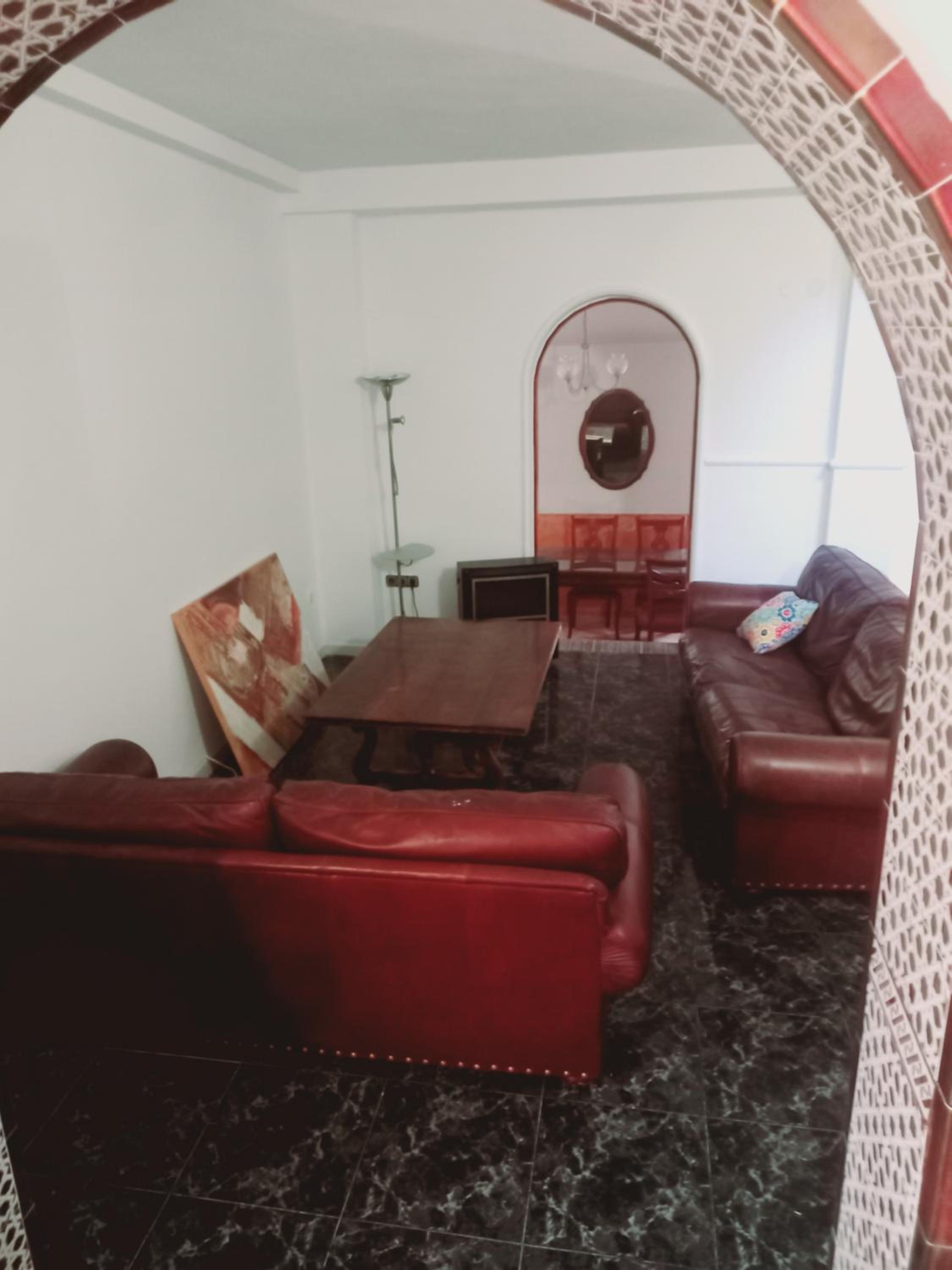 ESTRELLA LOUNGE