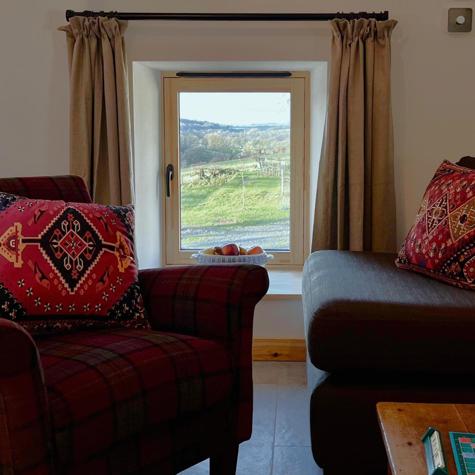 Cambrian Cottages - Charming Countryside Barn