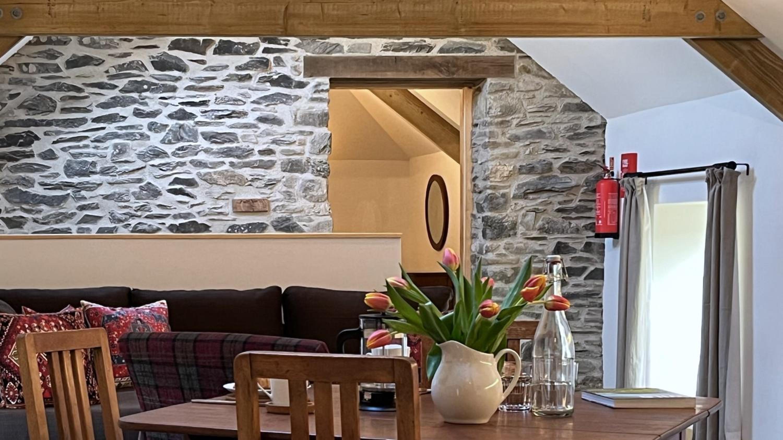 Cambrian Cottages - Charming Countryside Barn