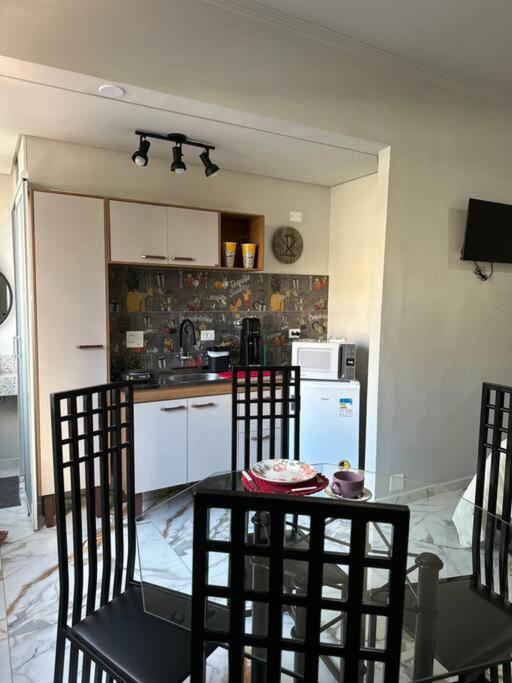 Studio Charmoso no Coração de São Paulo - Av. 9 de Julho
