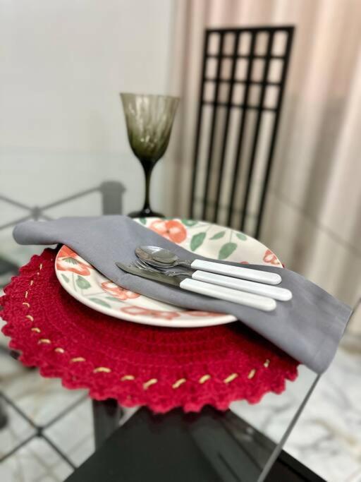 Studio Charmoso no Coração de São Paulo - Av. 9 de Julho