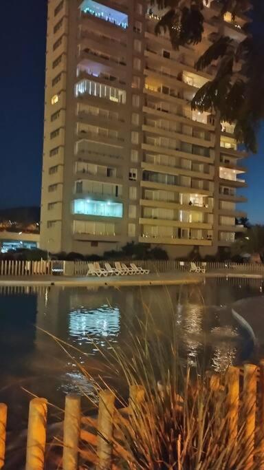 departamento frente a la playa herradura