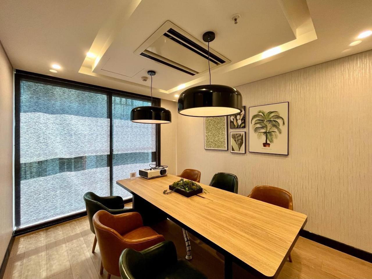 Luxury apartment Zenity 2br in D1 Somerset's quality