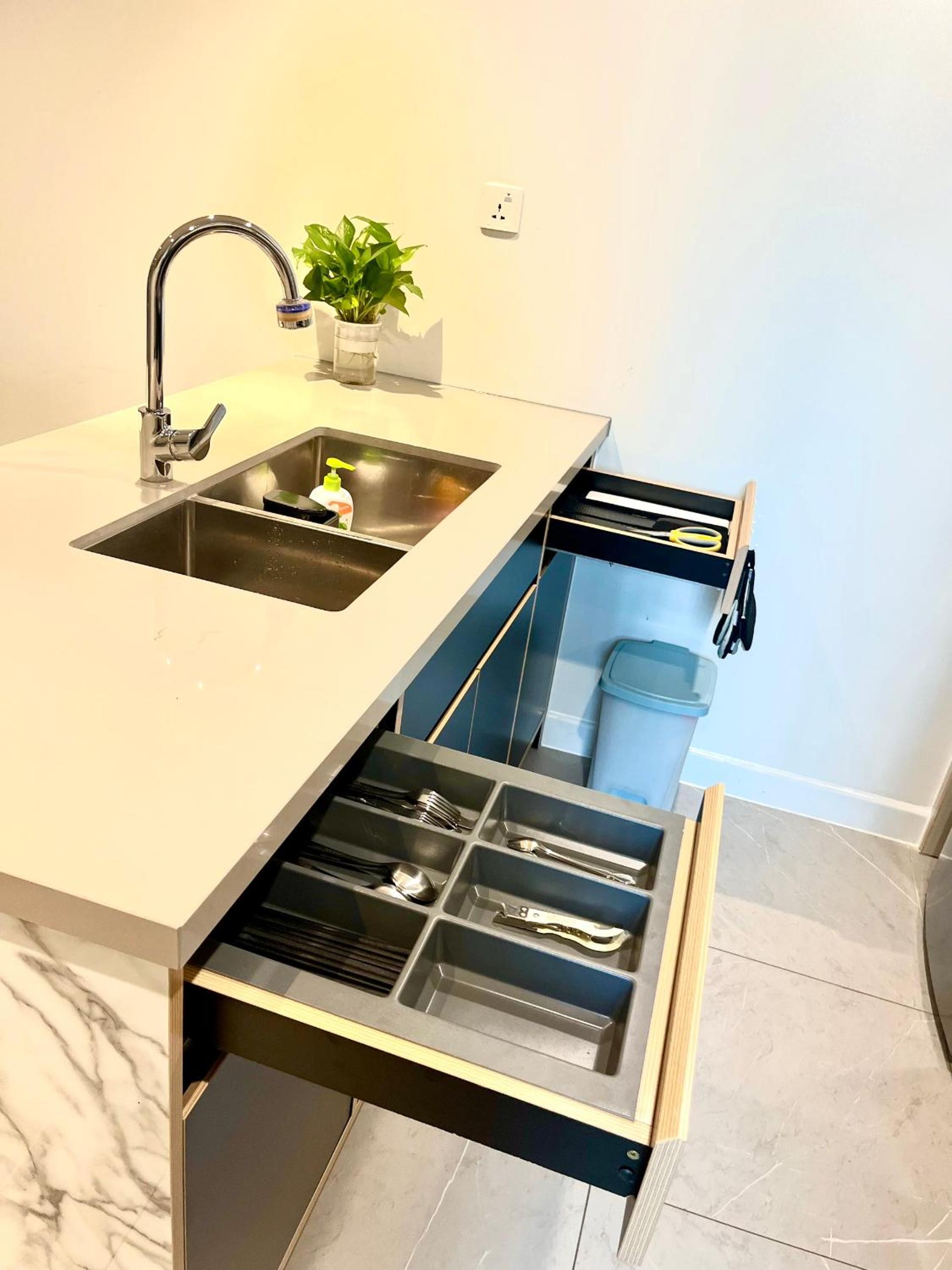 Luxury apartment Zenity 2br in D1 Somerset's quality
