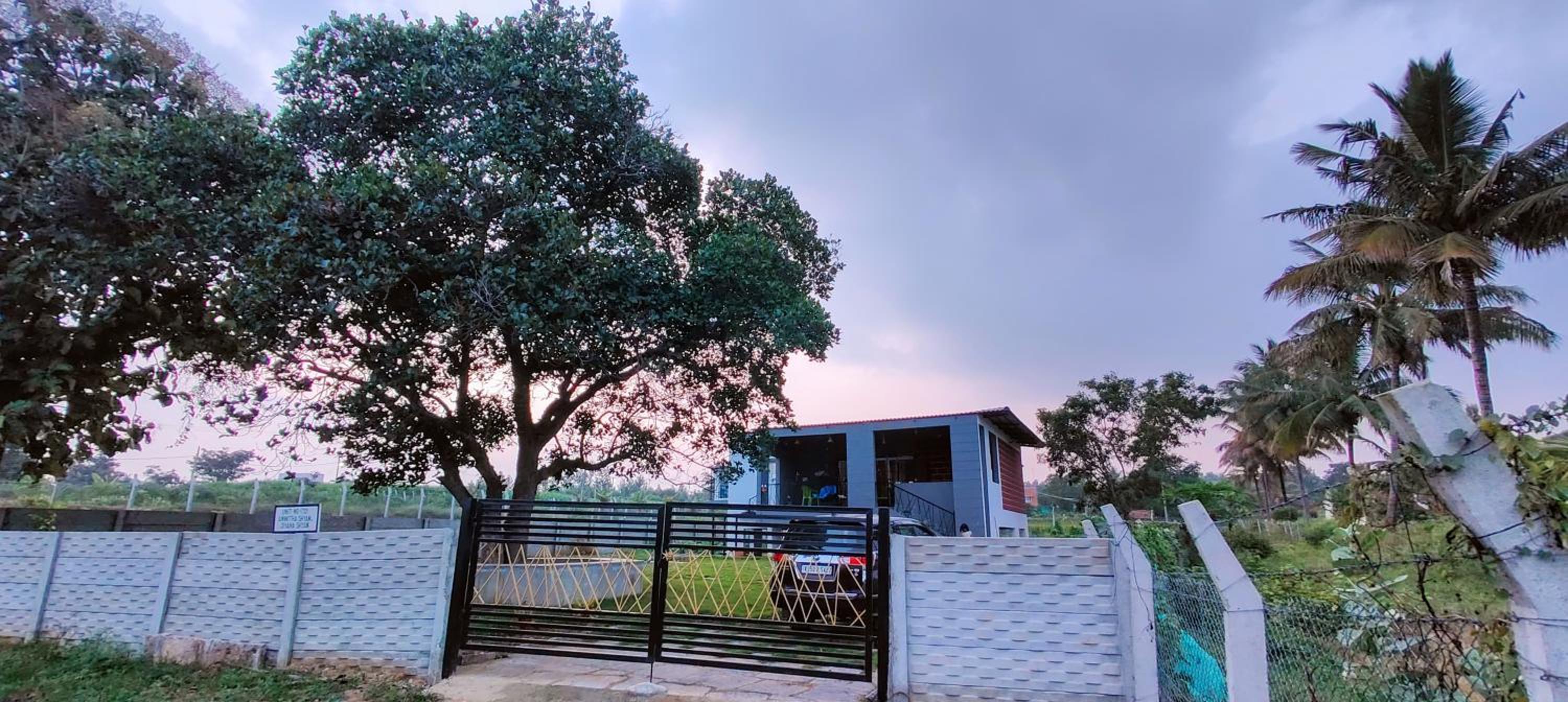 Serene Farmhouse near Bangalore