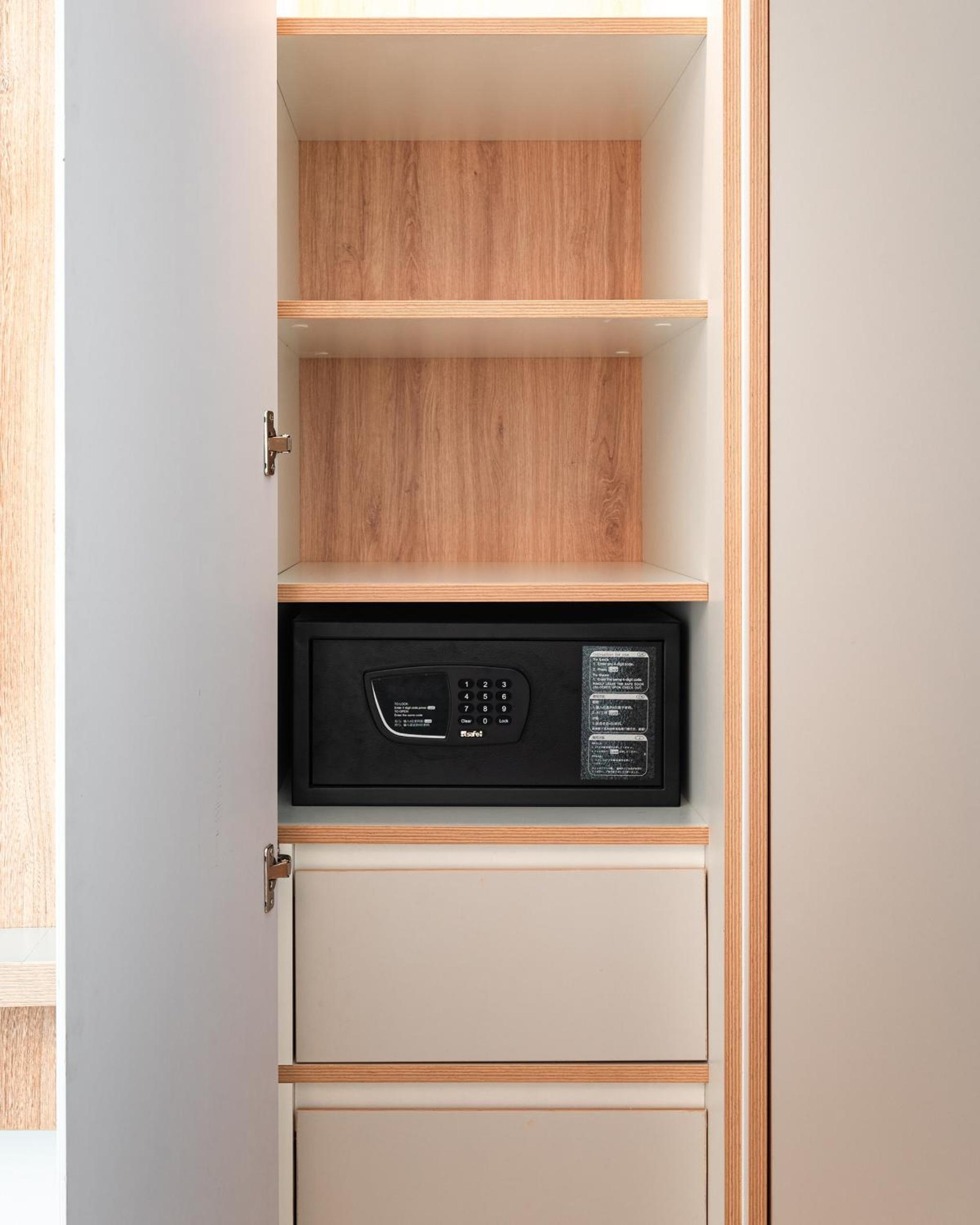 Luxury apartment Zenity 2br in D1 Somerset's quality