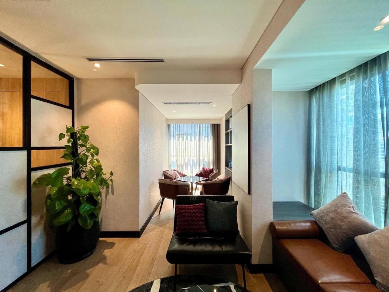 Luxury apartment Zenity 2br in D1 Somerset's quality