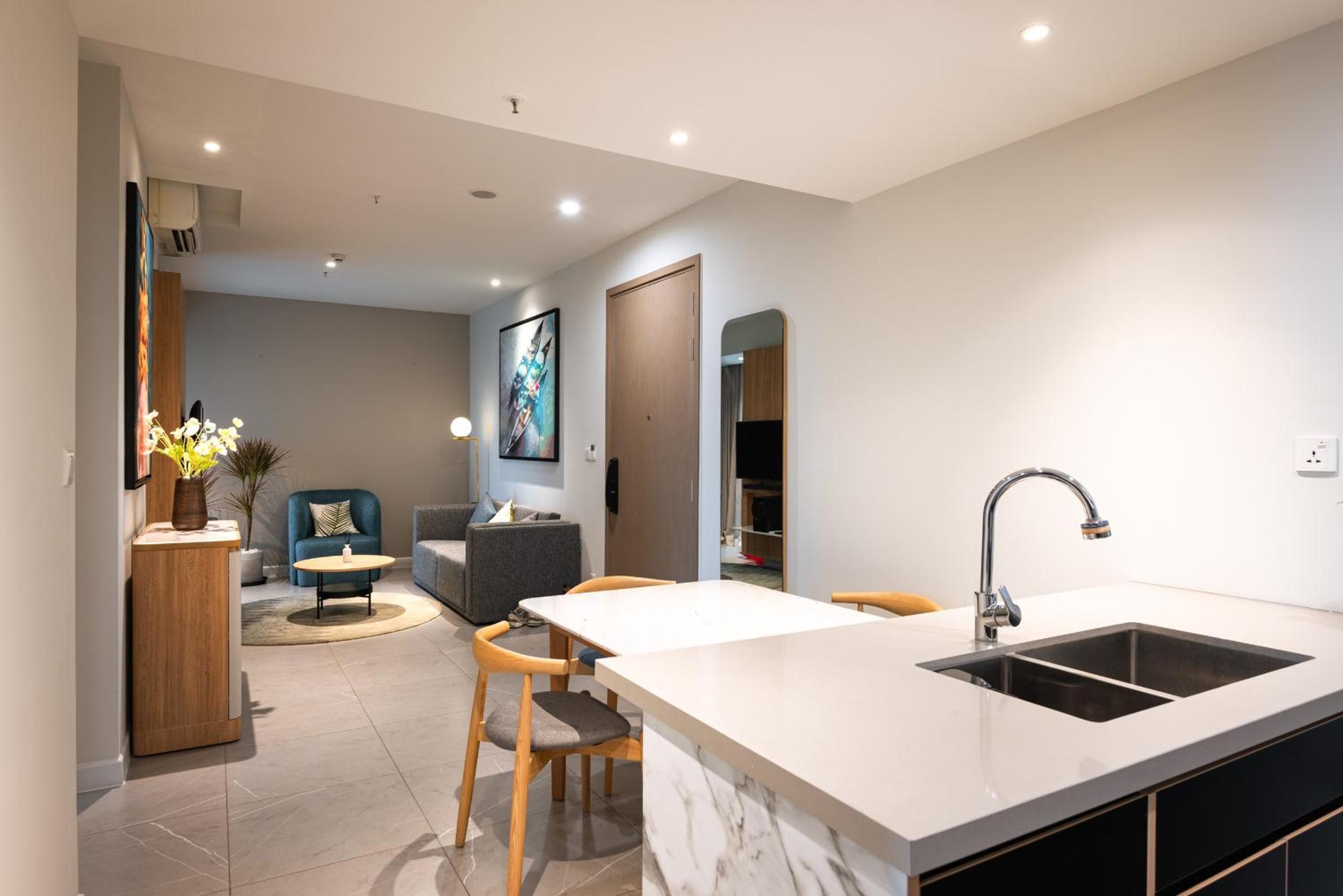 Luxury apartment Zenity 2br in D1 Somerset's quality