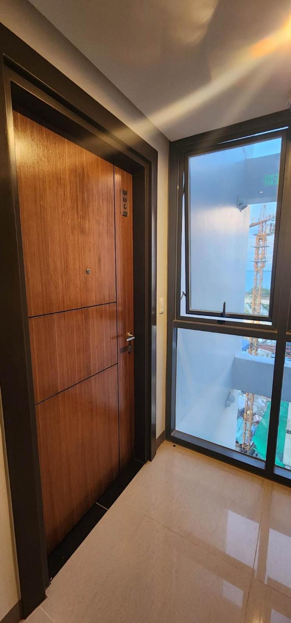 Room for RENT in Mactan Newtown near AIRPORT