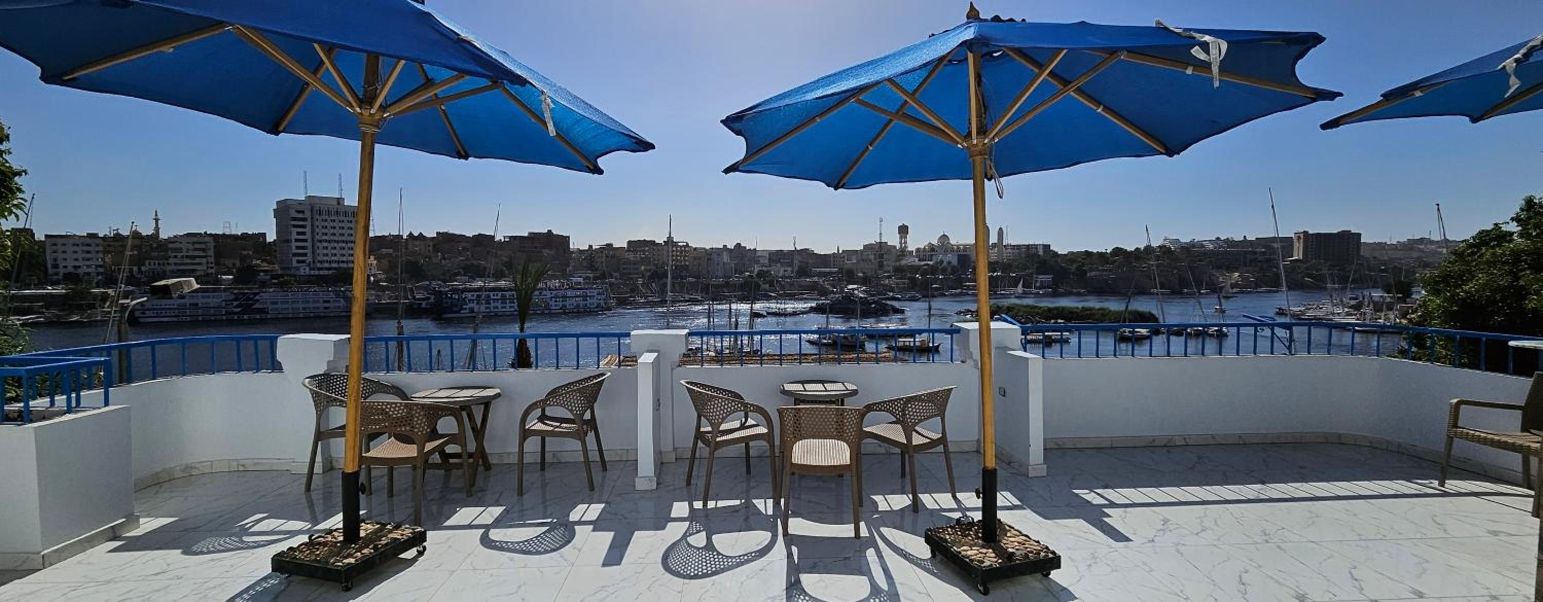 La Terrace