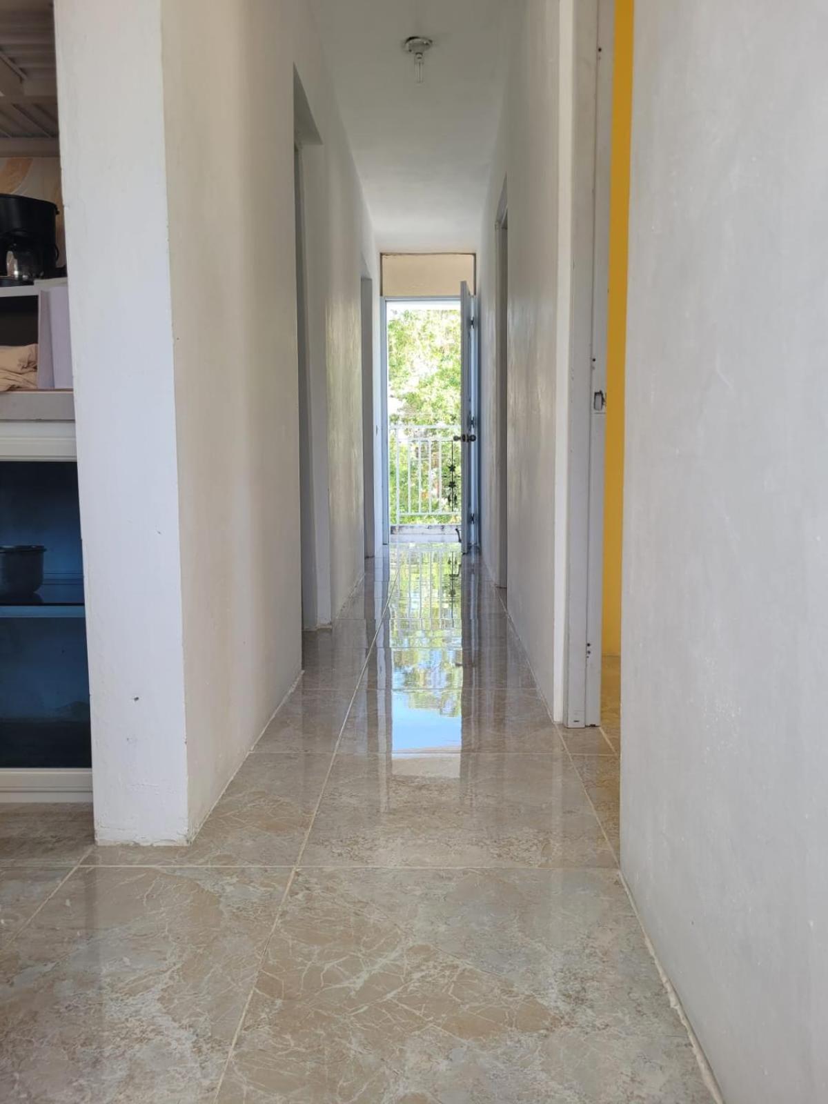 Marmota House