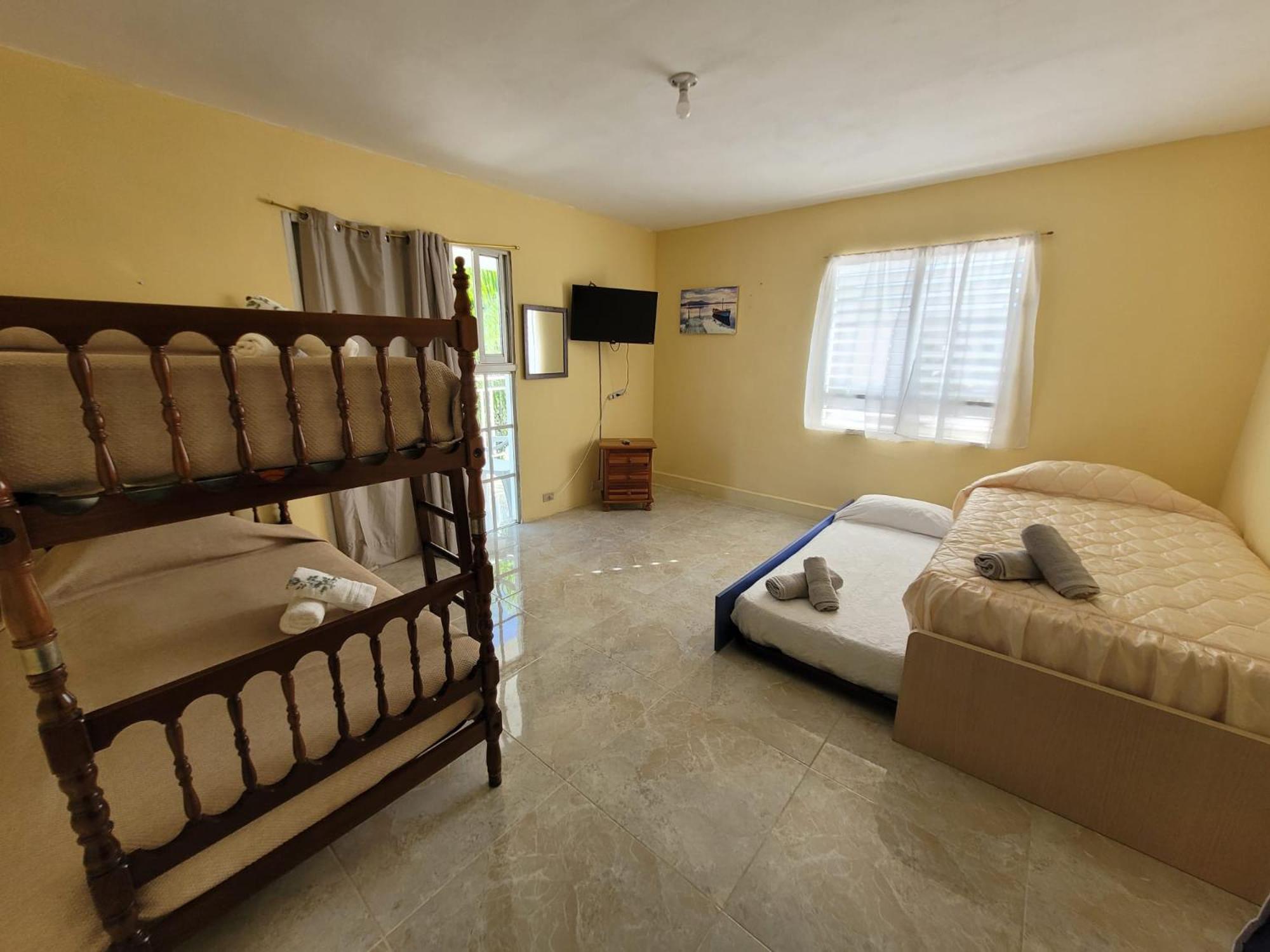 Marmota House