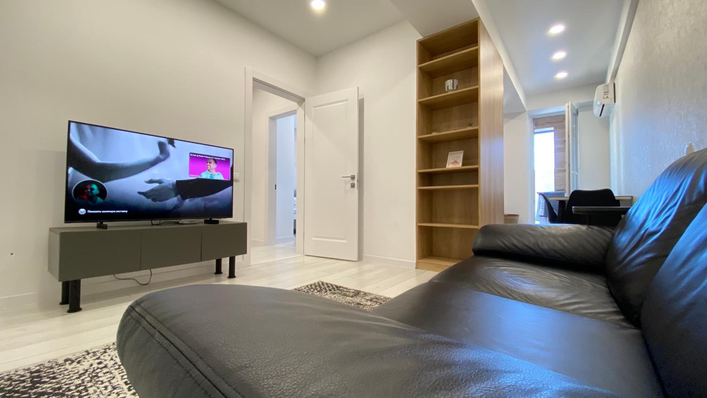 Modern Apartment in the Center