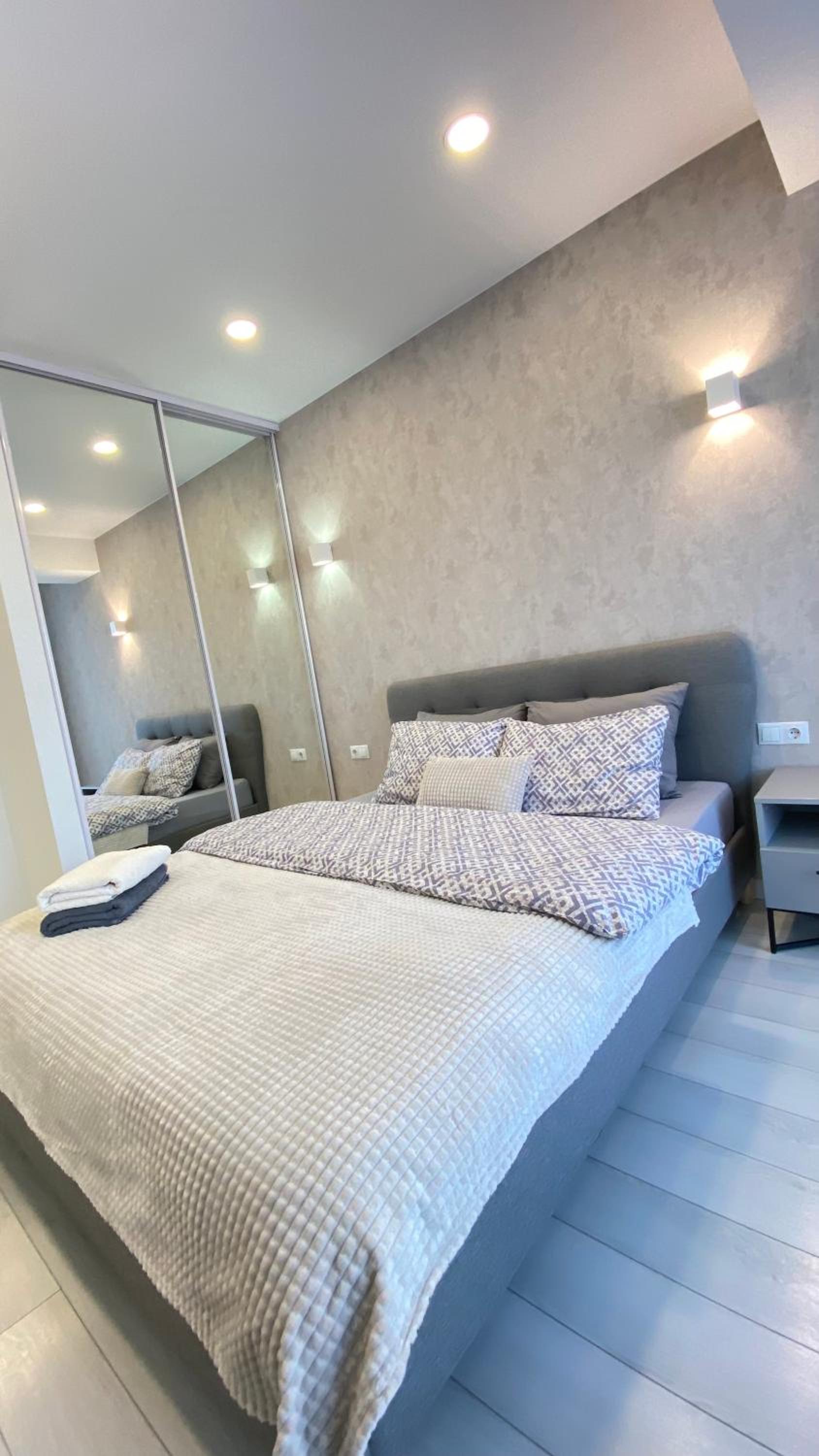 Modern Apartment in the Center
