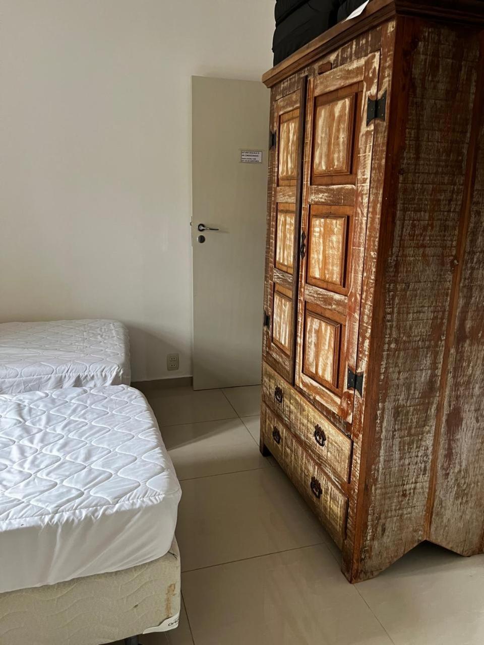 Linda casa em condomínio