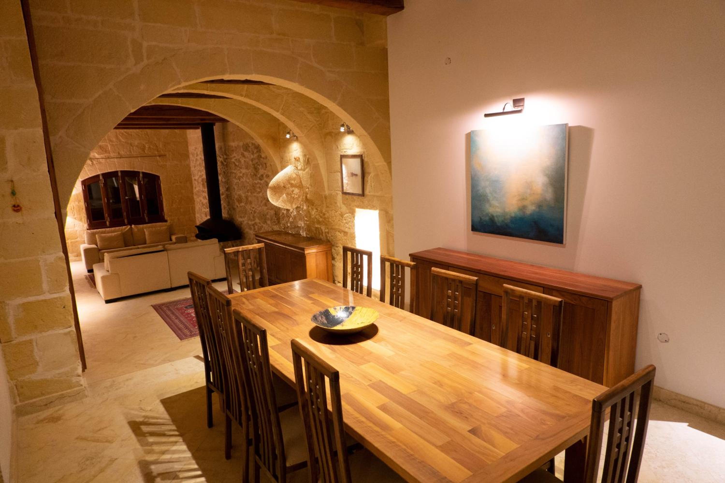 OneFifty Holiday Home