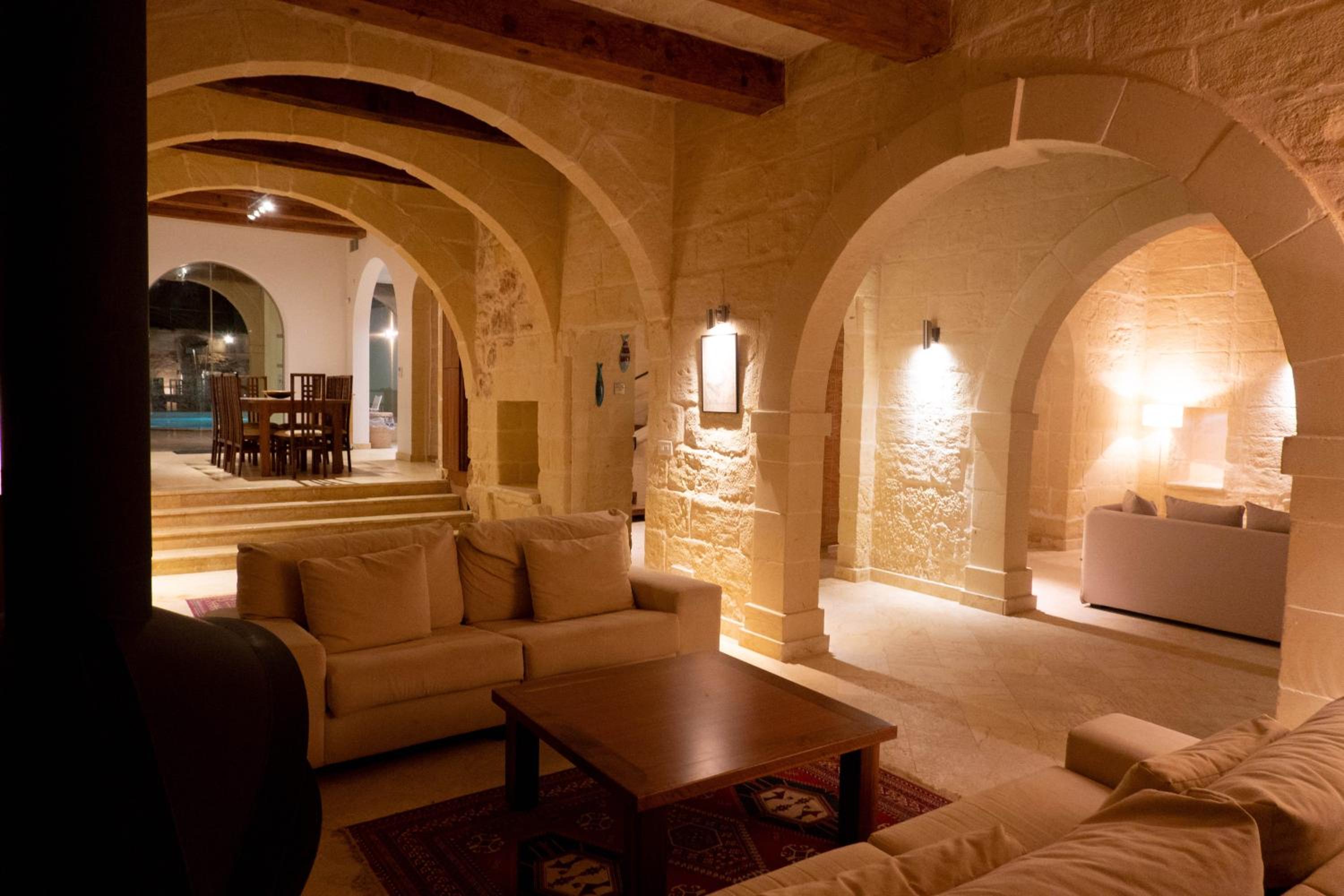 OneFifty Holiday Home