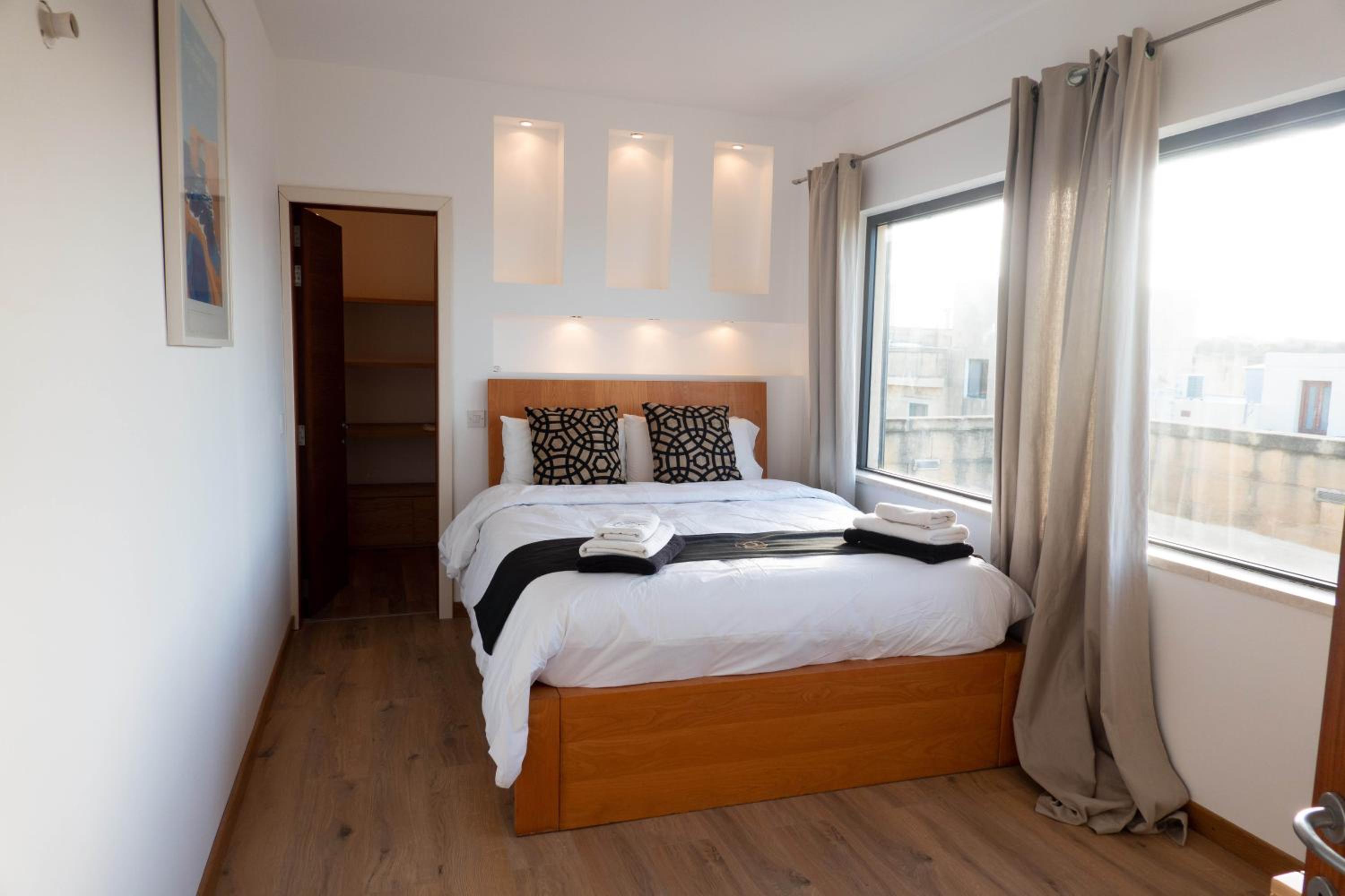 OneFifty Holiday Home