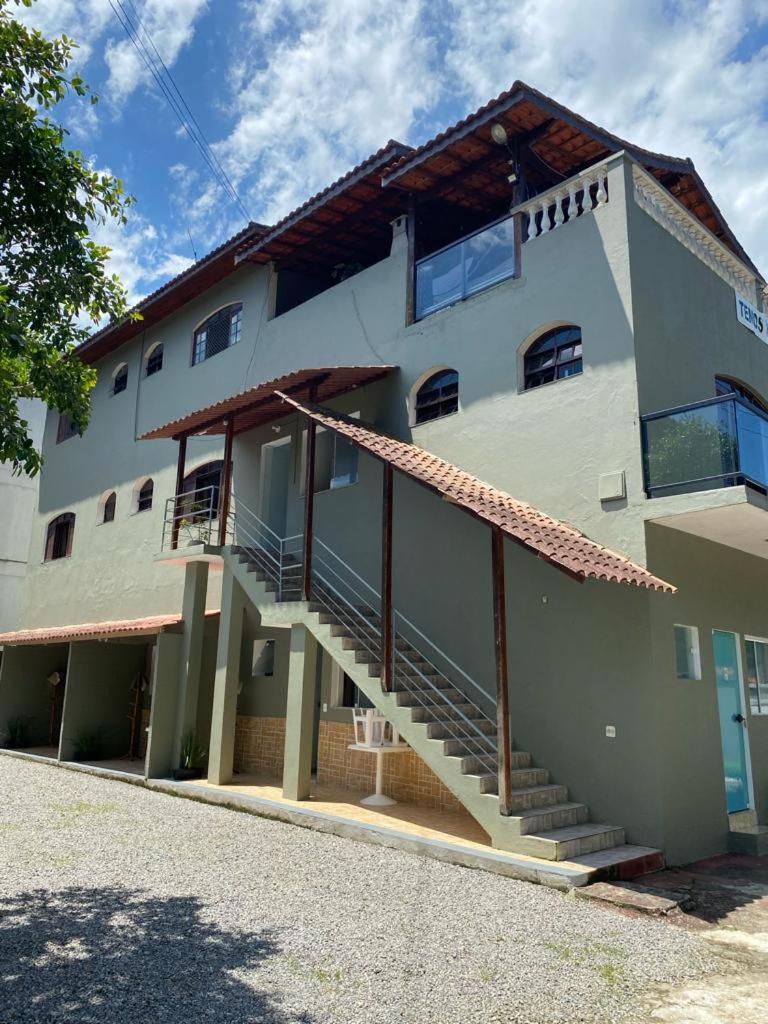 Linda Casa/Terraço na praia