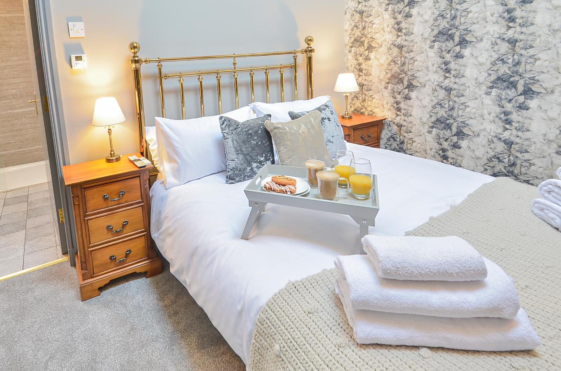 The Barn - Spacious & Luxurious 5 Bedroom - Perfect for Work Teams or Families view 4