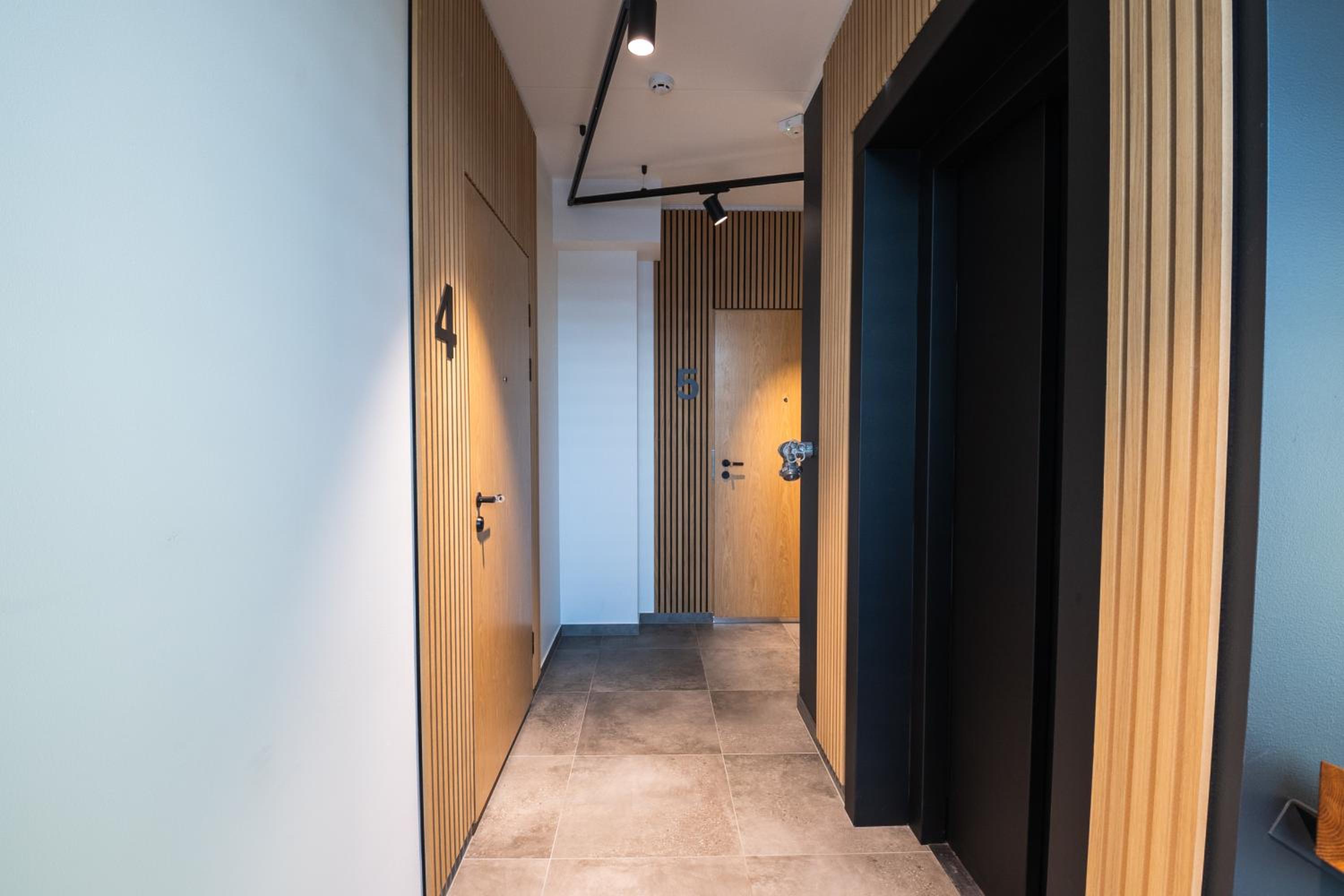 Hotel R64 Premium Apartments - Image 1