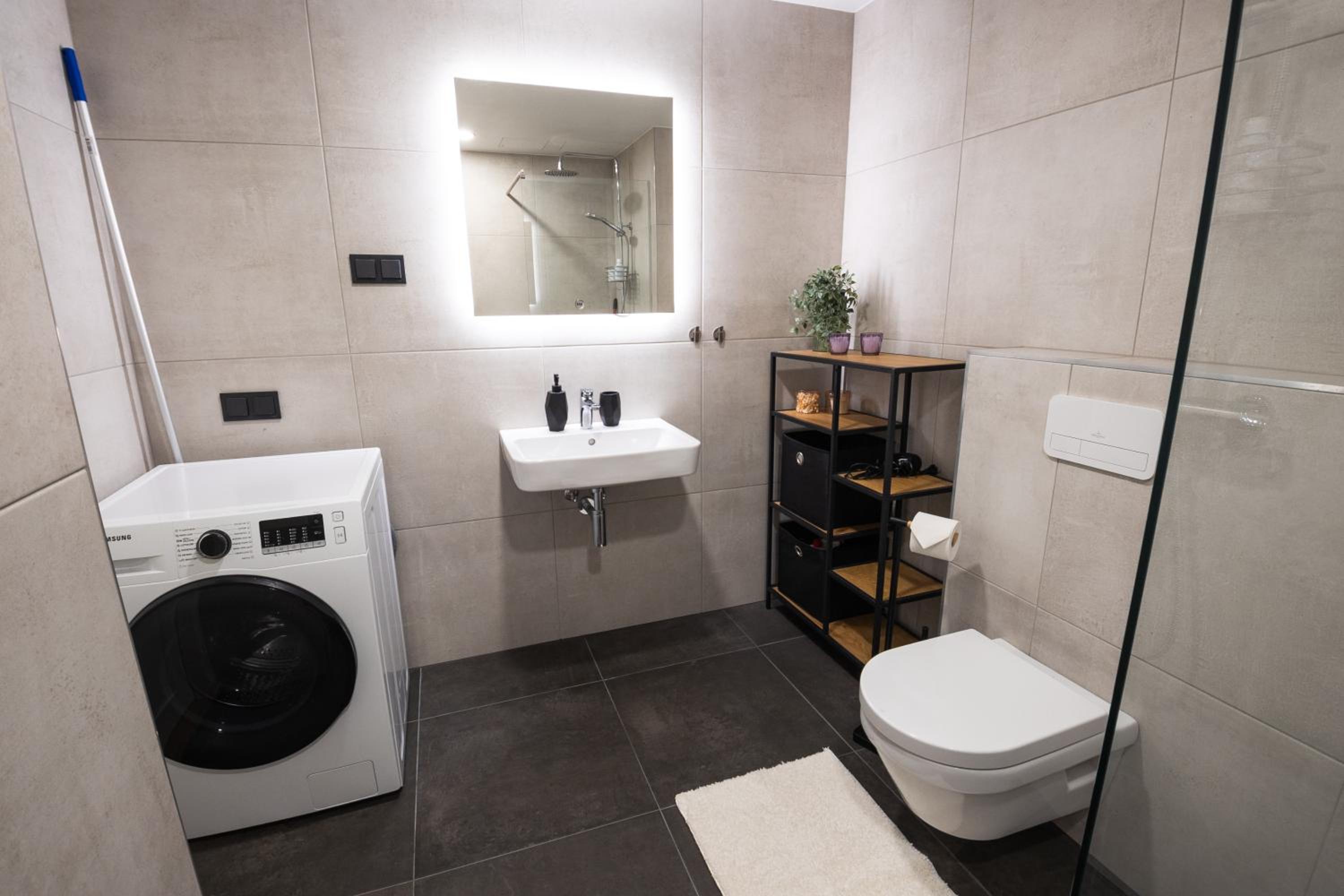 R64 Premium Apartments view 4