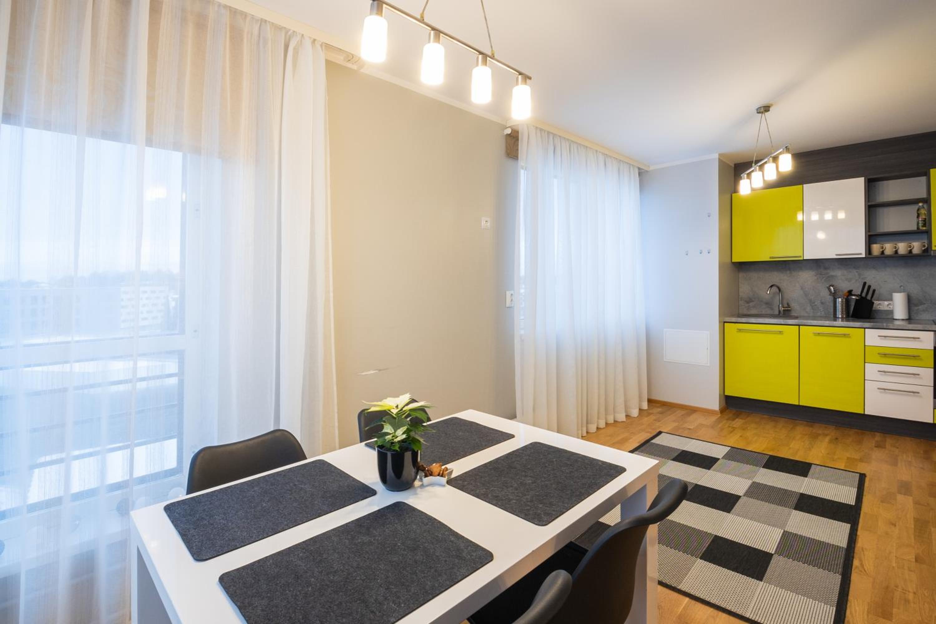 Fortuuna City View Apartment