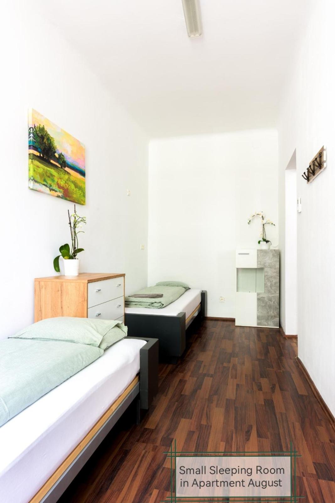 7brunnen Hostel Beds & Rooms
