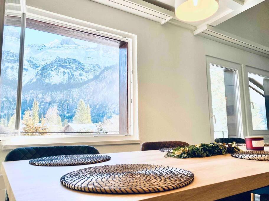 Unique Penthouse with Gallery and Mountain View
