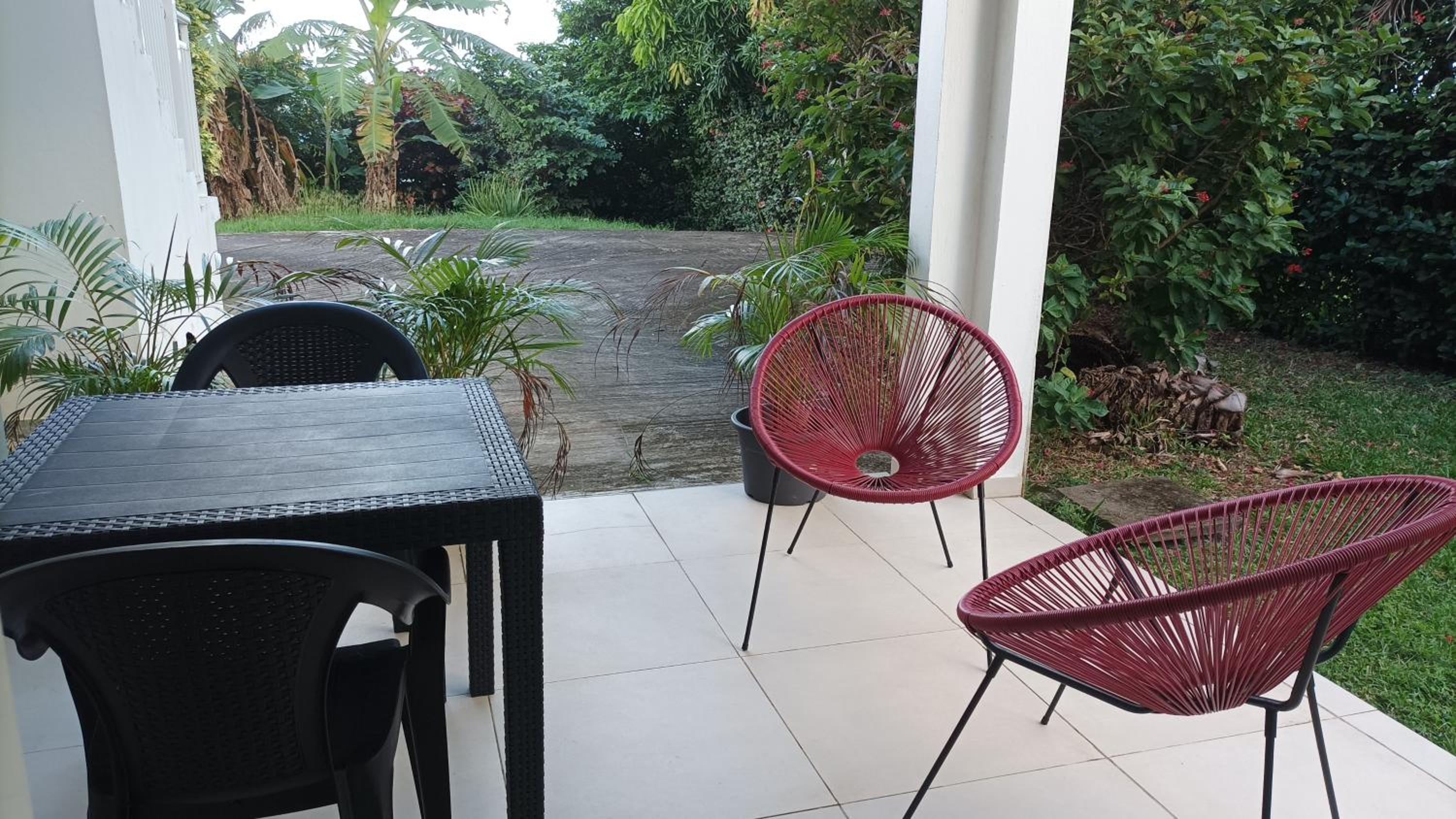 Studio avec terrasse