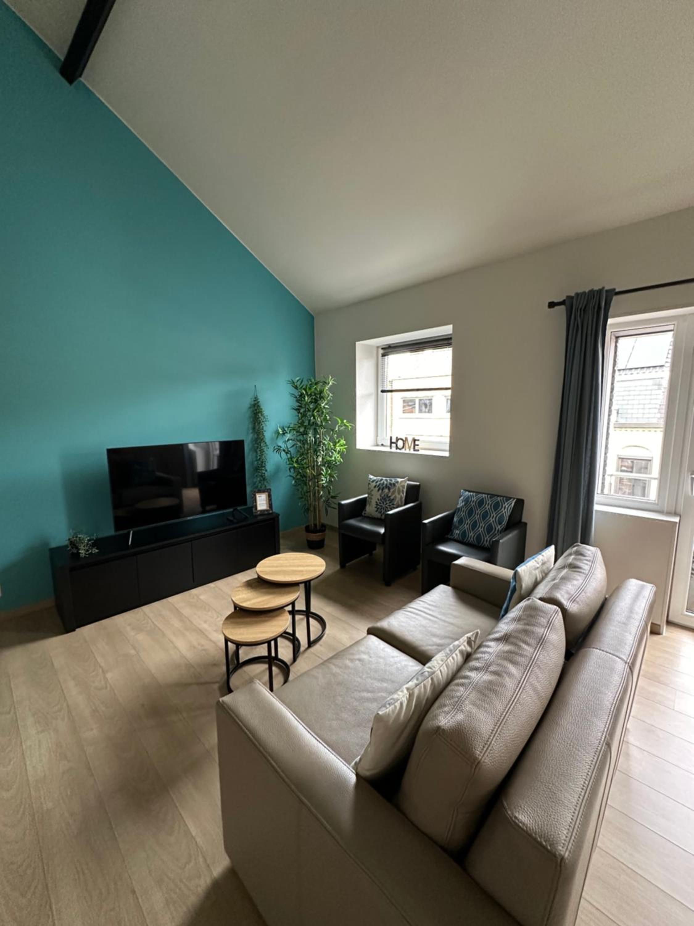 The 40 work or holiday new Appt