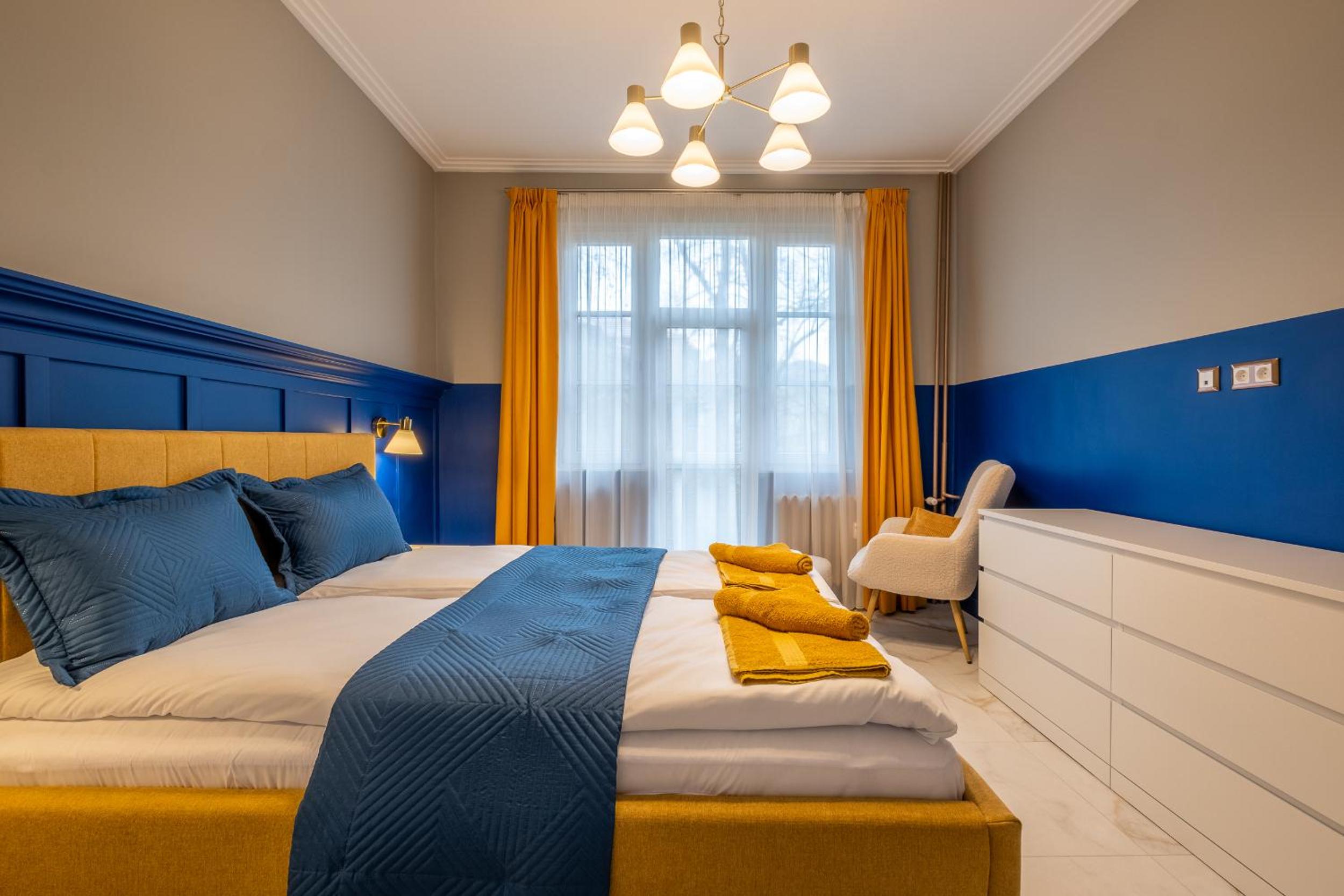 Sofia’s Classy Blu -2 Bedrooms