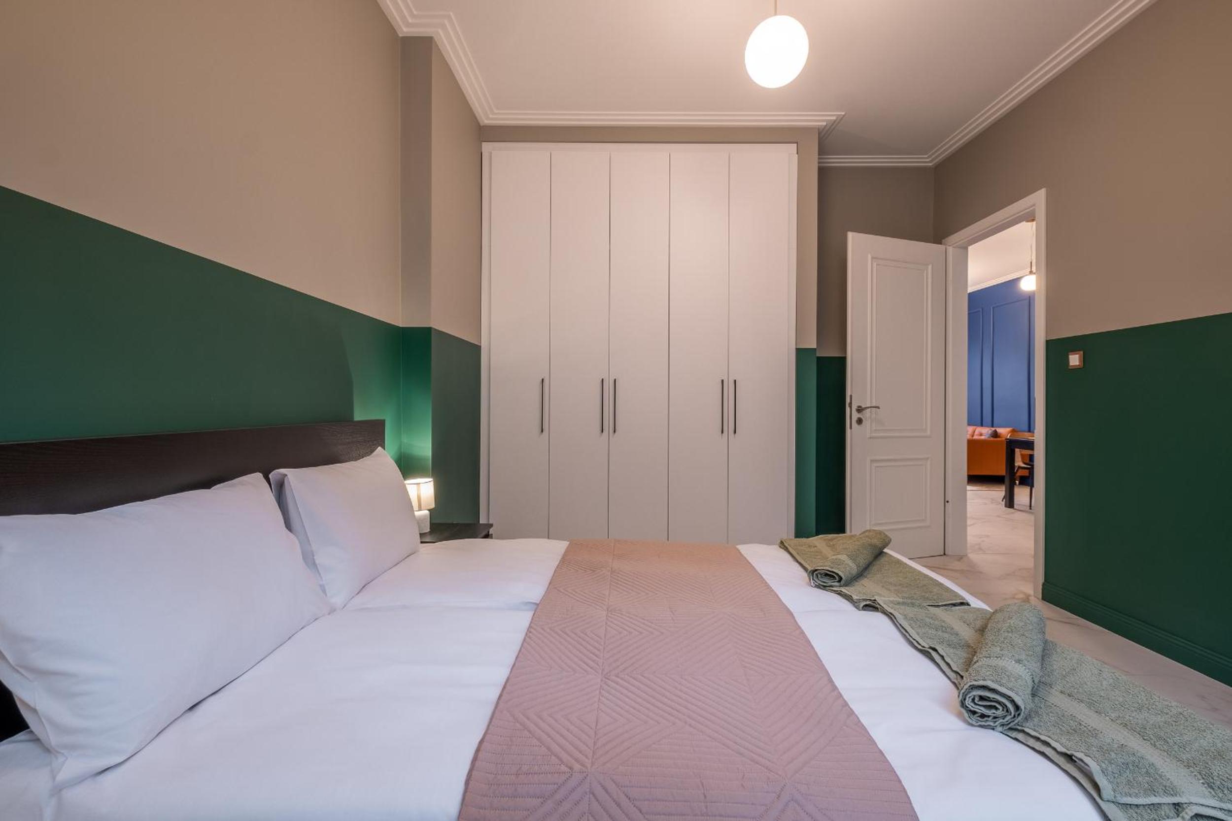 Sofia’s Classy Blu -2 Bedrooms