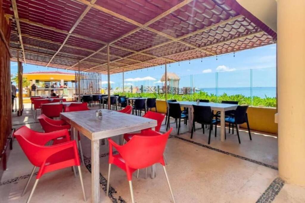 Apartamento en complejo hotelero con playa