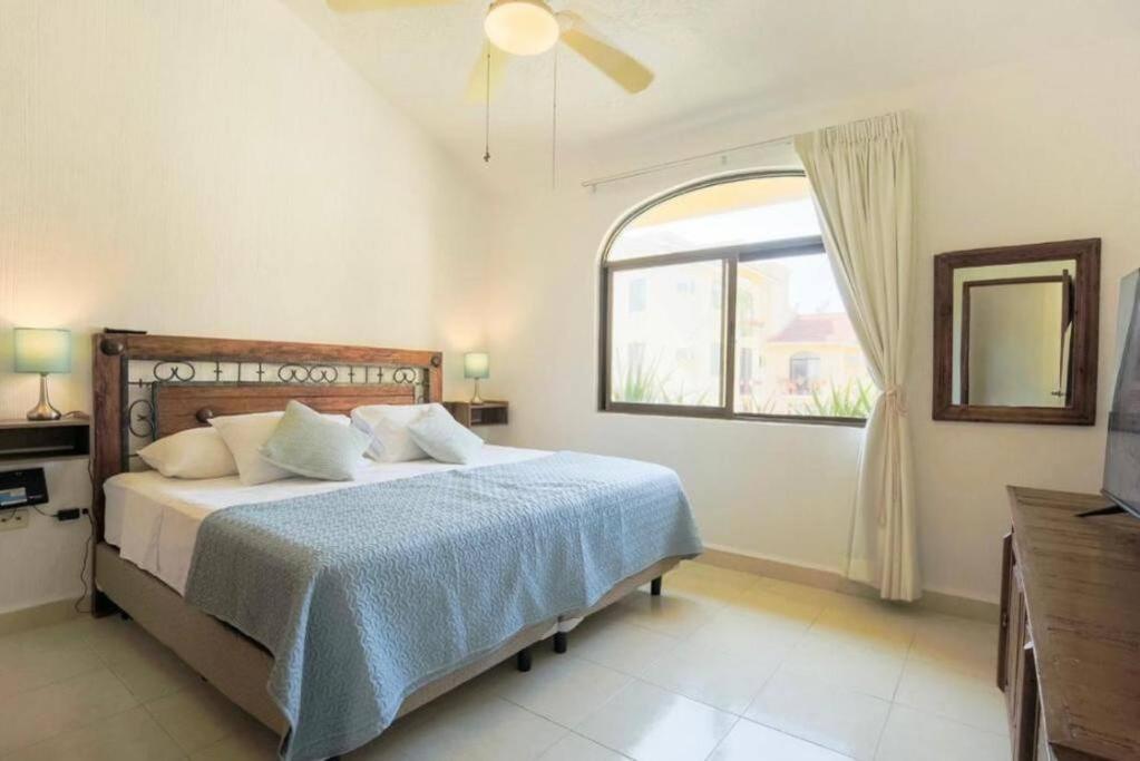 Apartamento en complejo hotelero con playa