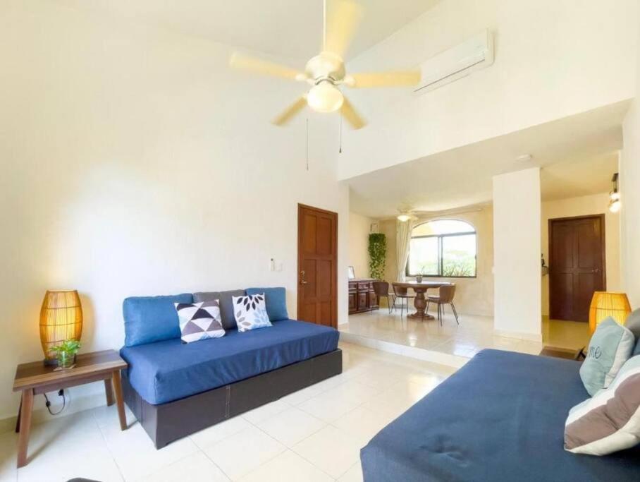 Apartamento en complejo hotelero con playa