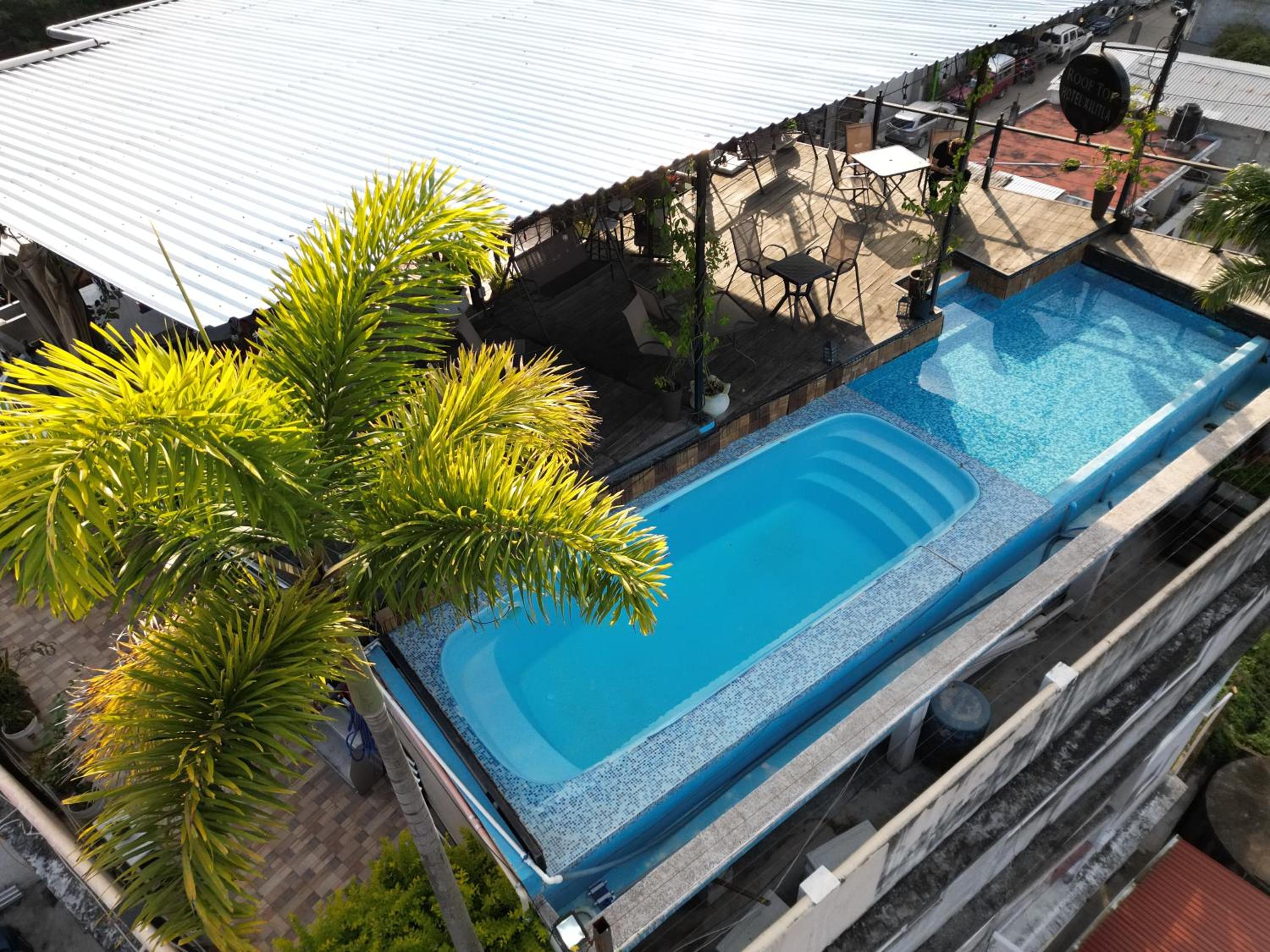 Hotel ROOF TOP Hotel XILITLA - Image 1
