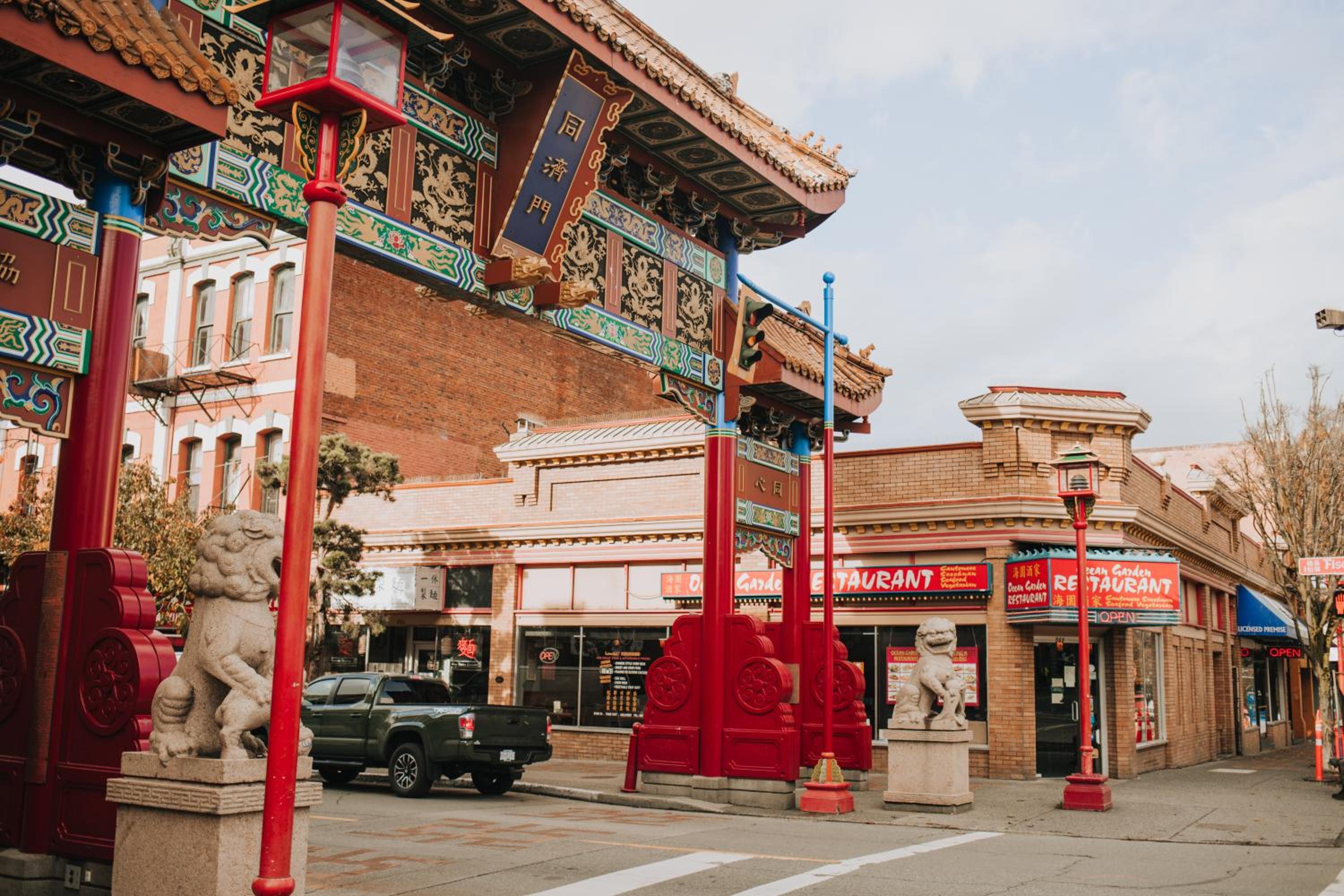 Charming Chinatown Quarters : Unique and Central