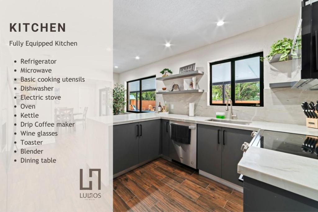 Luxury Getaway with Retreat Heated pool and Jacuzzi L31