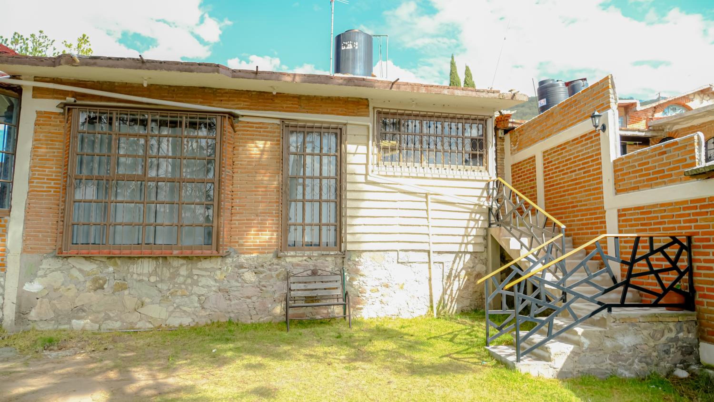 Photo 9