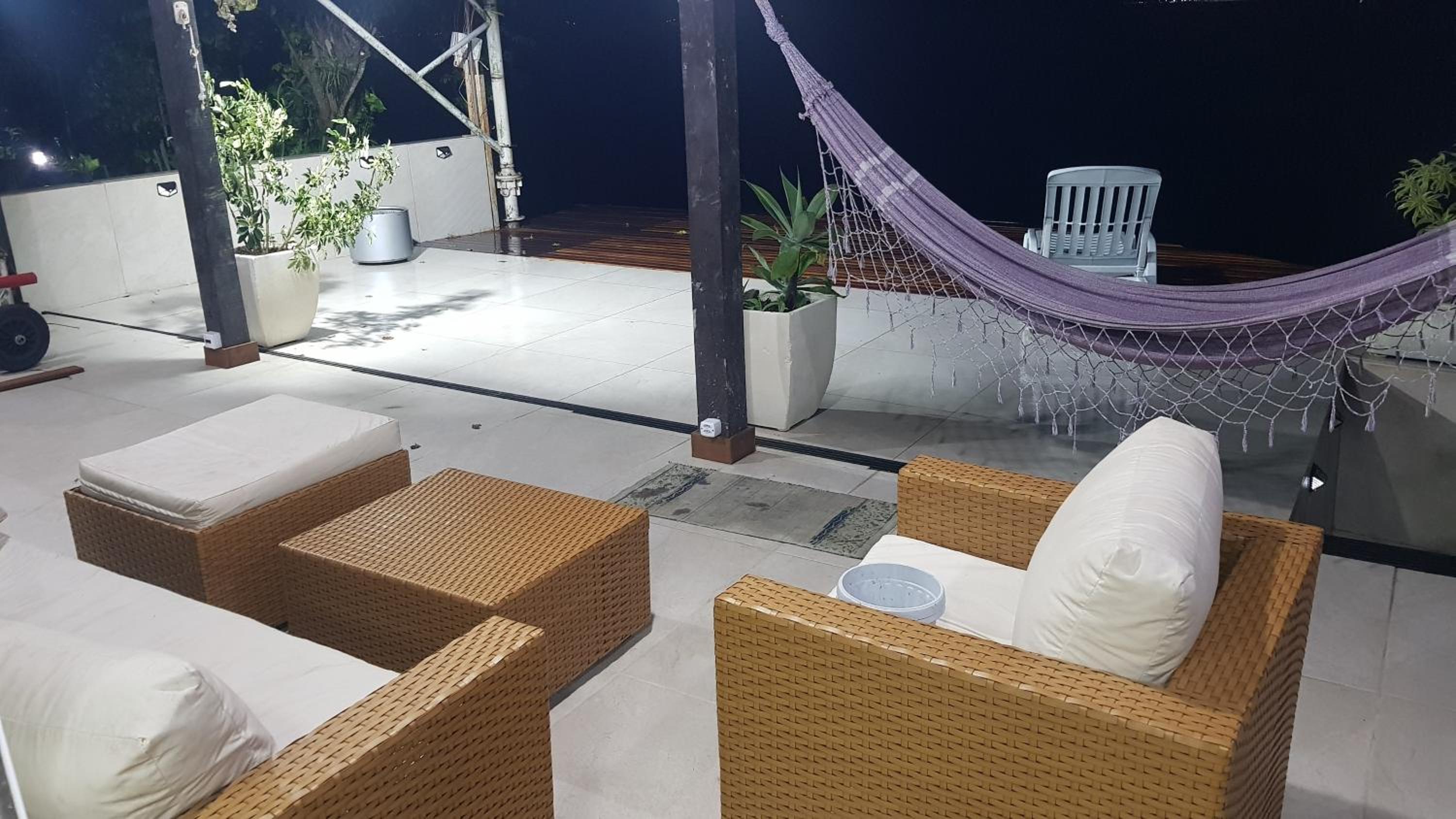 Casa na Ilha Jardim pé na areia
