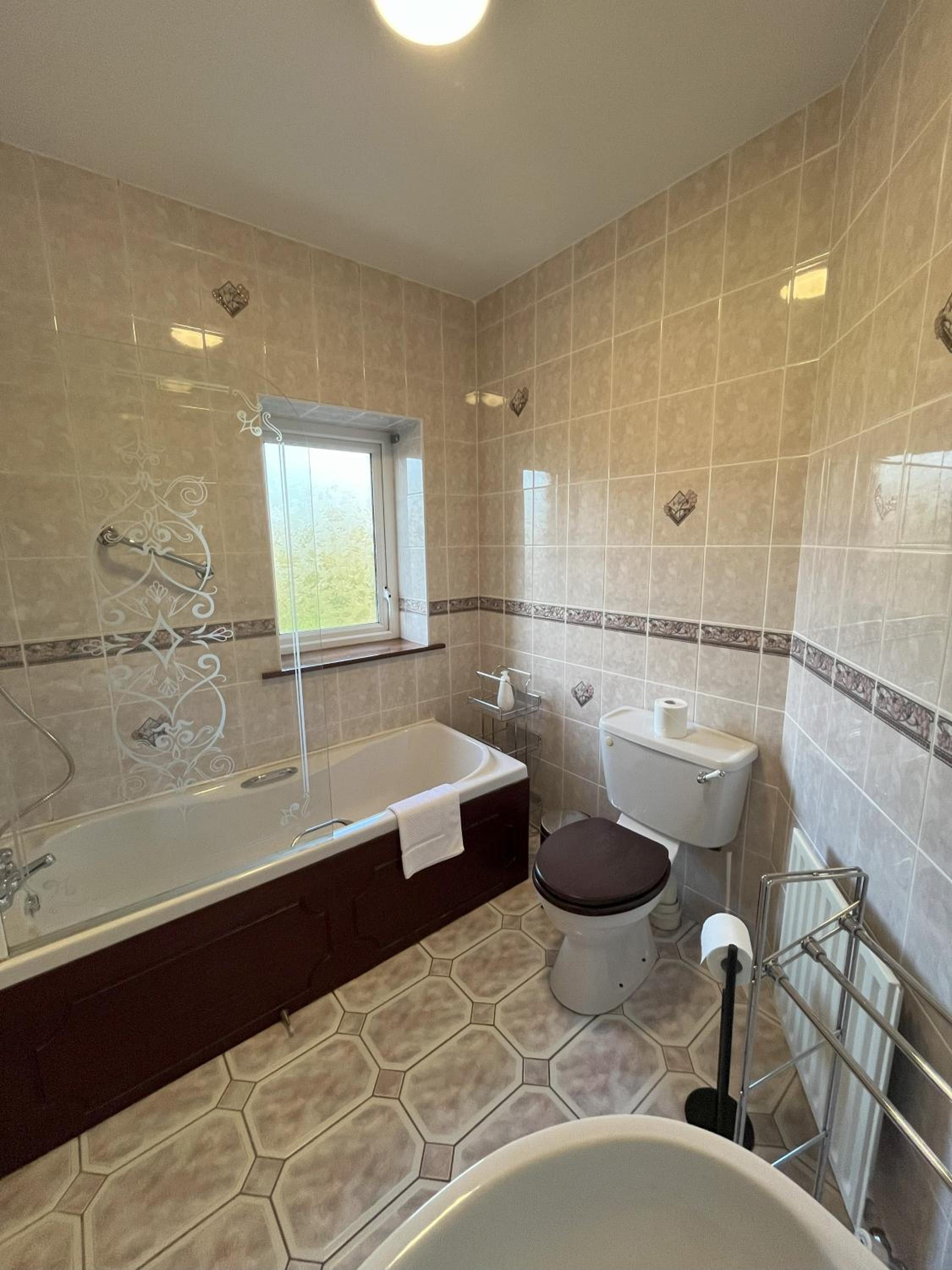 PK Lodge Bed and breakfast