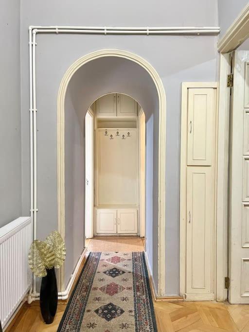Old Tbilisian apartment in the heart of the center view 2