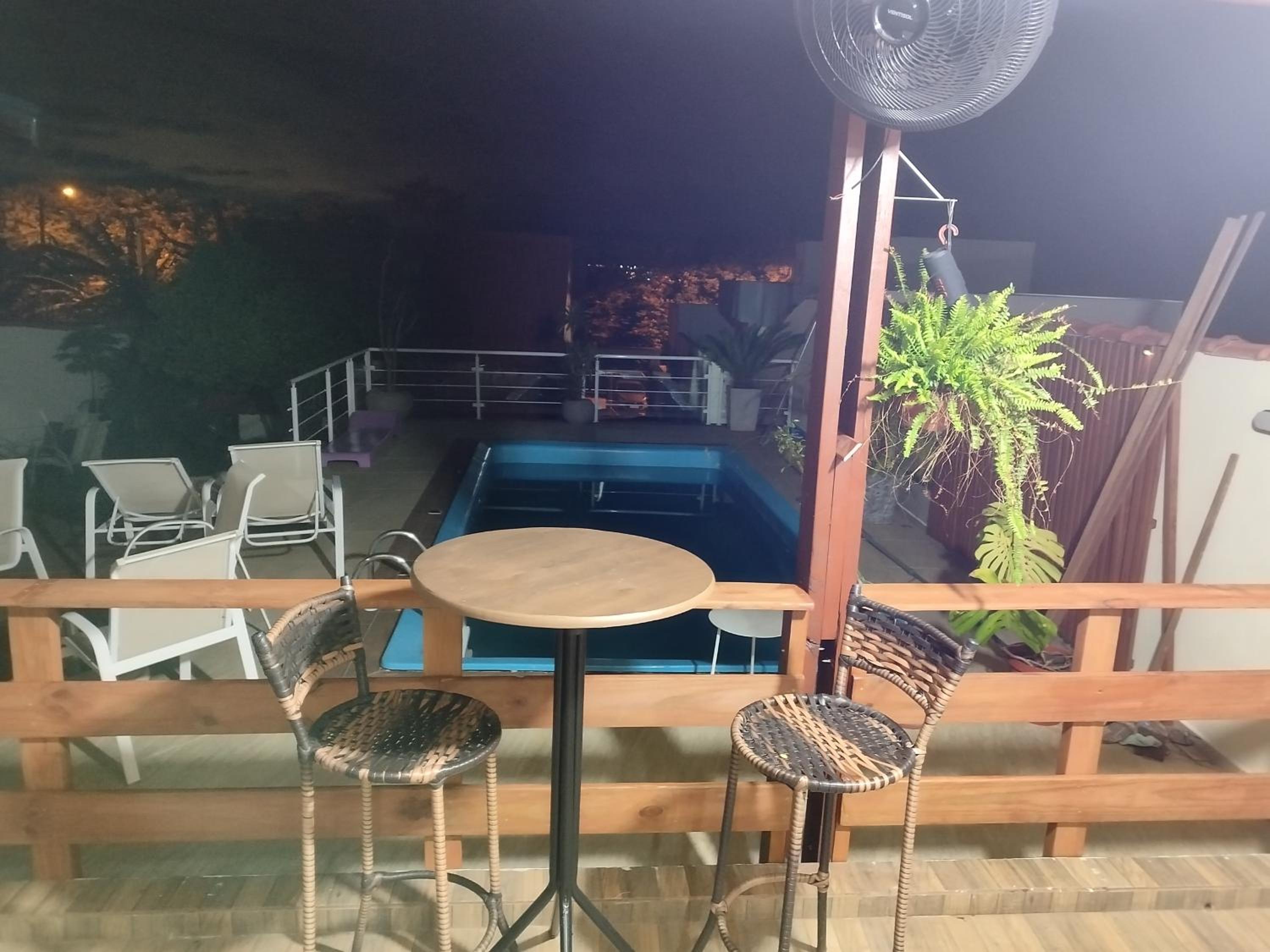Linda Chacara com 2 Chalés em Boituva