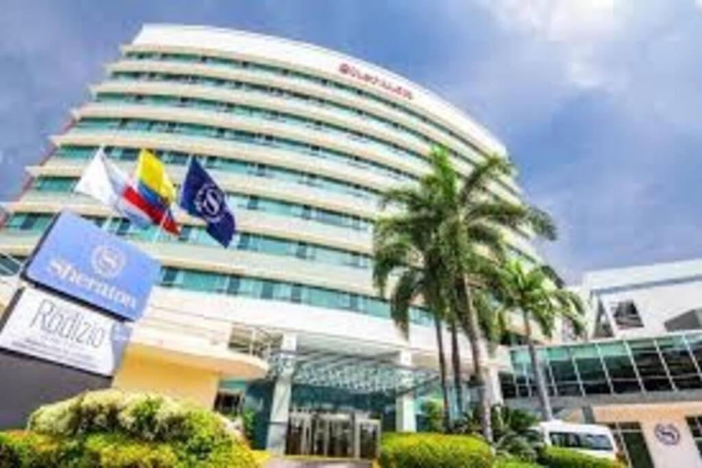 Ecusuites Penthouse Torre Sol Aeropuerto Mall Del Sol